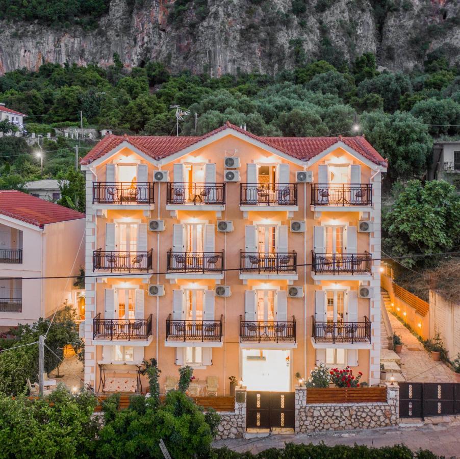 Stellatos House Apartment Poros  Ngoại thất bức ảnh